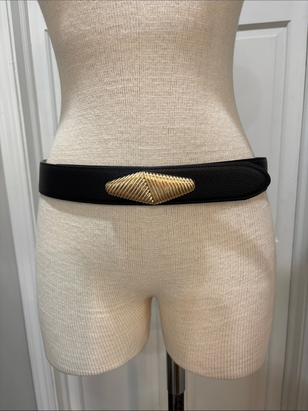 Wynne Collection black adjustable belt with gold accent